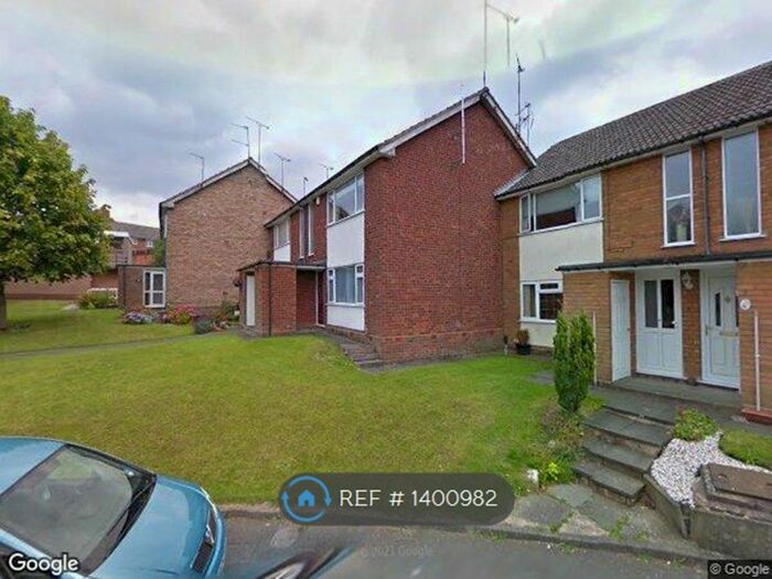 1 Bedroom Flat To Rent In Doverdale Court, Wolverhampton, WV4
