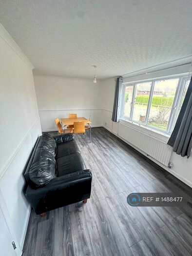 4 Bedroom End Of Terrace House To Rent In High Dells, Hatfield, AL10