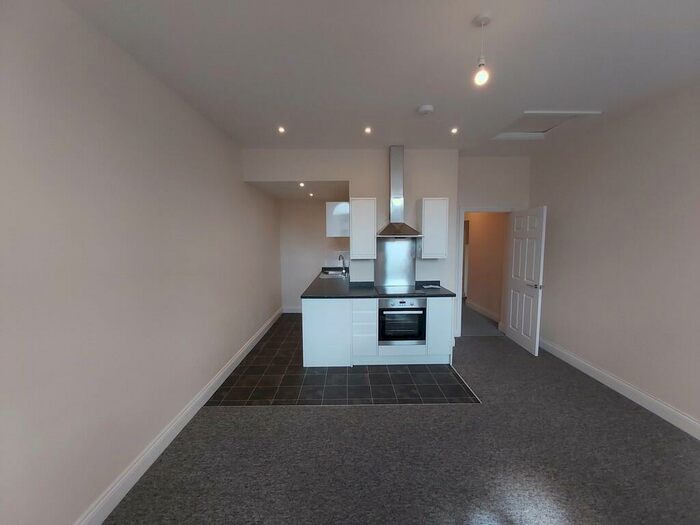 2 Bedroom Apartment To Rent In Market Place, Melksham, SN12