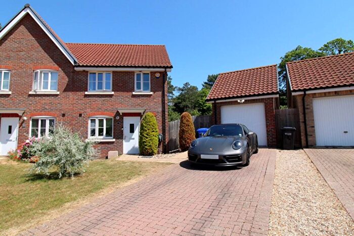 3 Bedroom Semi Detached House For Sale In Saxon Hall Road, Kentford, Newmarket, CB8