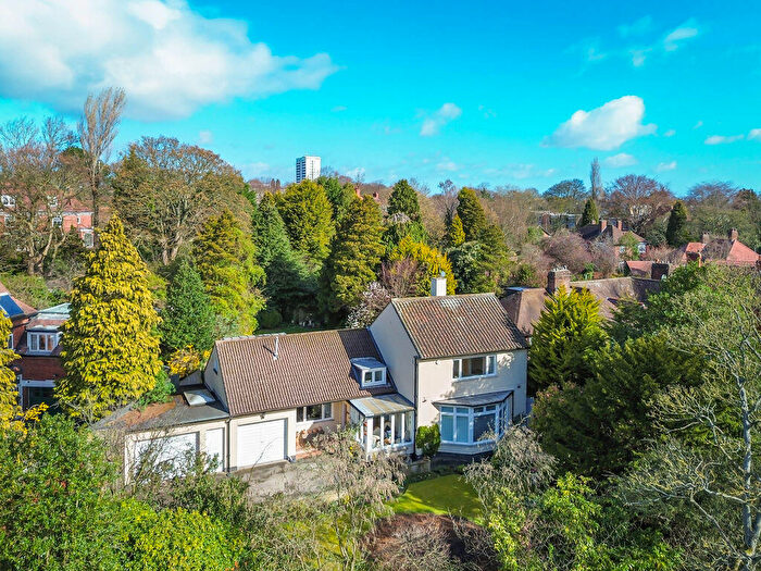 3 Bedroom Detached House For Sale In Jesmond Park West, Newcastle Upon Tyne, NE7