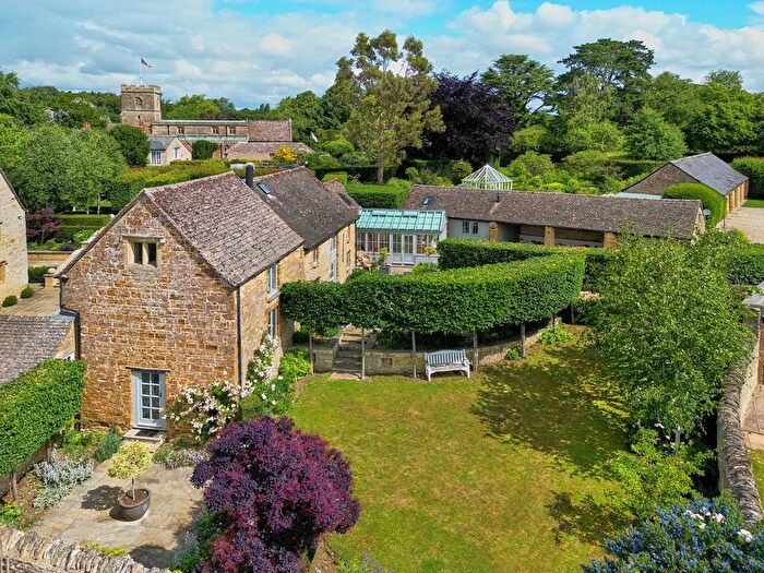 4 Bedroom Detached House For Sale In Manor Road, Sandford St. Martin, Chipping Norton, Oxfordshire, OX7