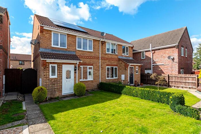 3 Bedroom Semi-Detached House For Sale In Lodington Court, Horncastle, LN9