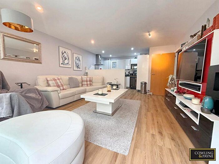 2 Bedroom Flat To Rent In Albert Basin Way, London, E16