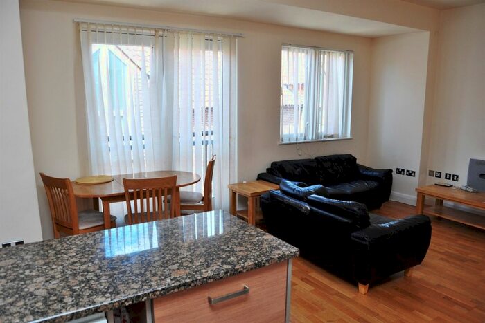 2 Bedroom Flat To Rent In Clements Wharf, Back Silver Street, Durham, DH1