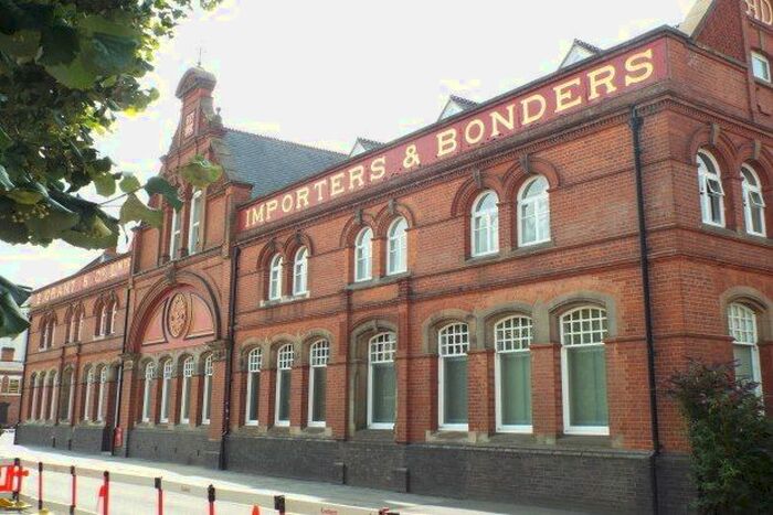 2 Bedroom Flat To Rent In Grants Yard, Burton-On-Trent, DE14