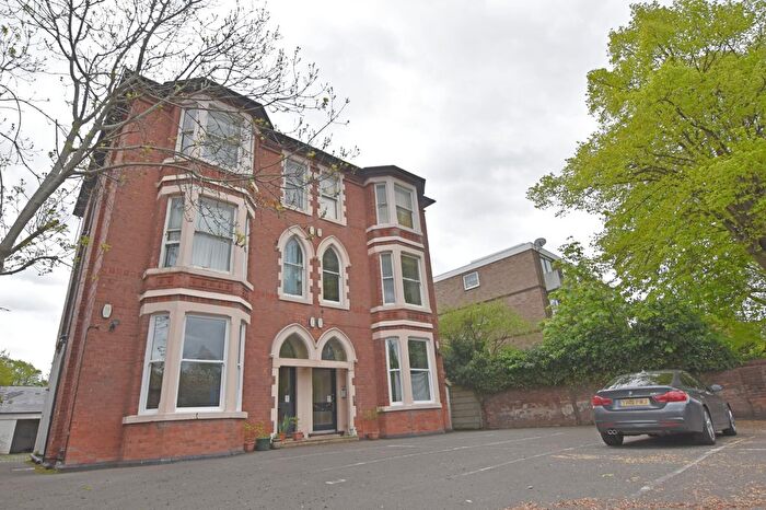 2 Bedroom Flat To Rent In Mansfield Road, Sherwood, Nottingham, NG5
