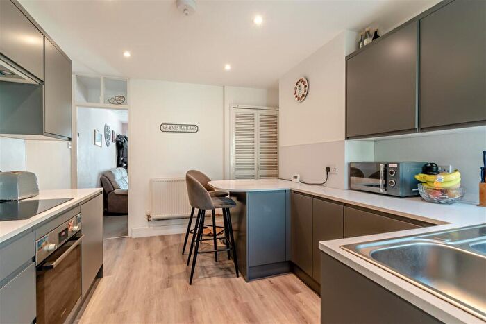 2 Bedroom Terraced House For Sale In London Road, Ditton, Aylesford, ME20