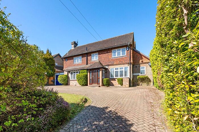 4 Bedroom Detached House For Sale In Coopers Green, Uckfield, TN22