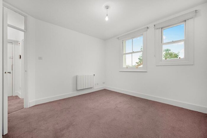 1 Bedroom Flat To Rent In Deptford Broadway, Deptford, SE8