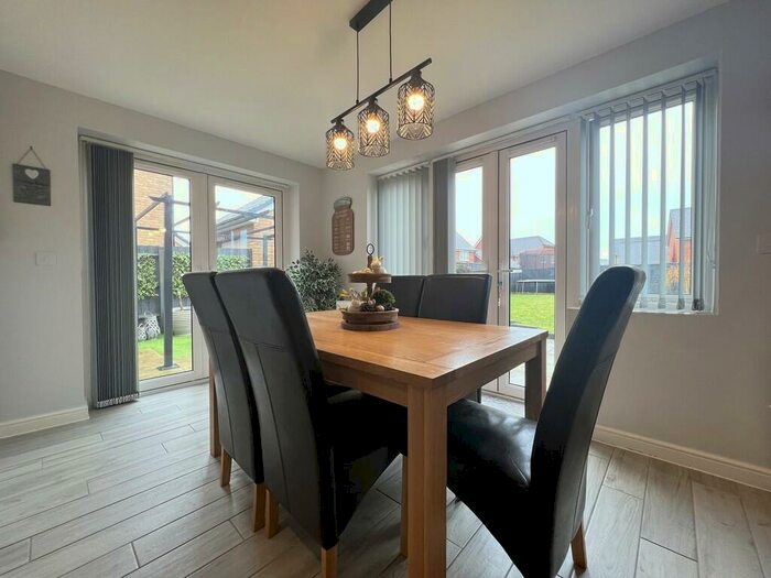 4 Bedroom Detached House For Sale In Scholars Close, Manea, March