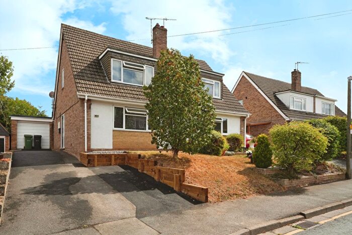 3 Bedroom Detached House For Sale In Hawkwood Crescent, Worcester, Worcestershire, WR2