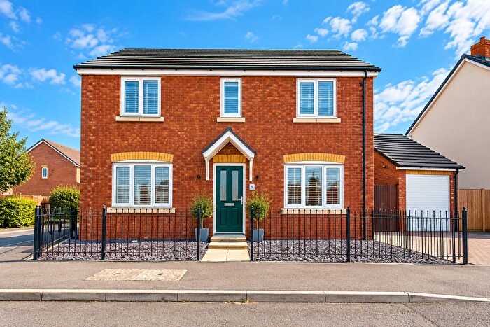 4 Bedroom Detached House For Sale In Clock Tower Road, Longford, Gloucester, GL2