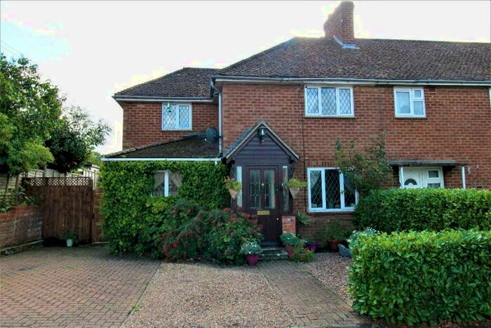 3 Bedroom End Of Terrace House For Sale In Town End Crescent, Stoke Goldington, MK16