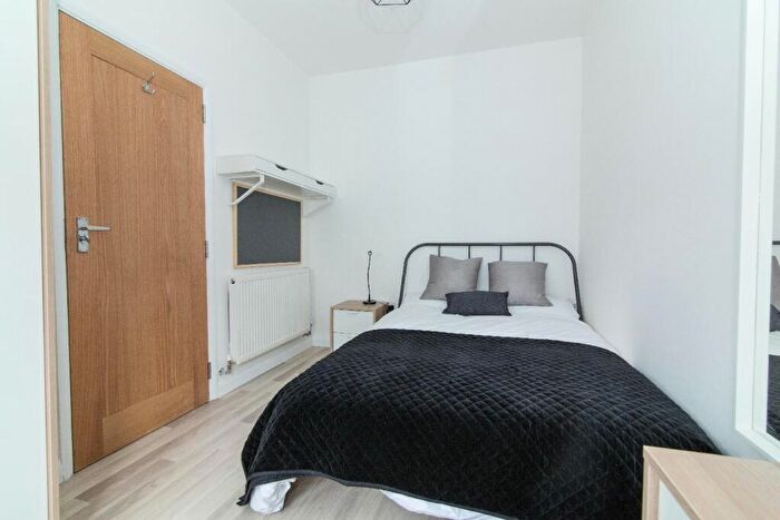 5 Bedroom House To Rent In Claude Street, Dunkirk, Nottingham, Nottinghamshire, NG7