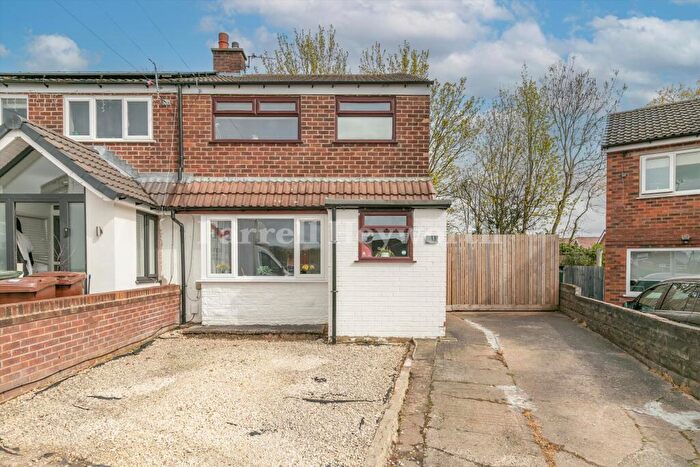 3 Bedroom House For Sale In Kirkstall Close, Chorley, PR7