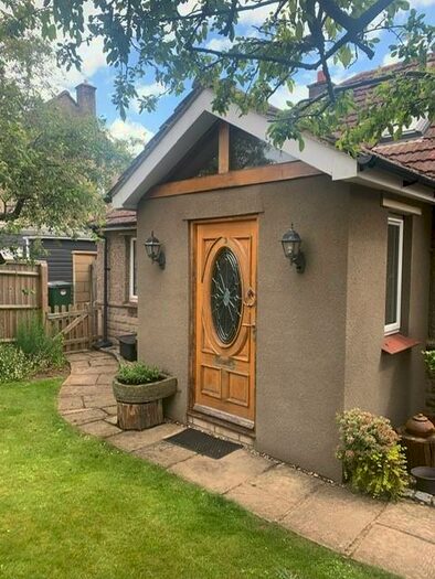 3 Bedroom Bungalow To Rent In Orchard Crescent, Chippenham, SN14