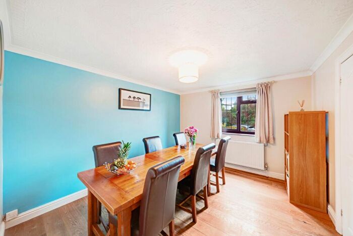 4 Bedroom Detached House For Sale In Goss Lane, Nailsea, North Somerset, BS48