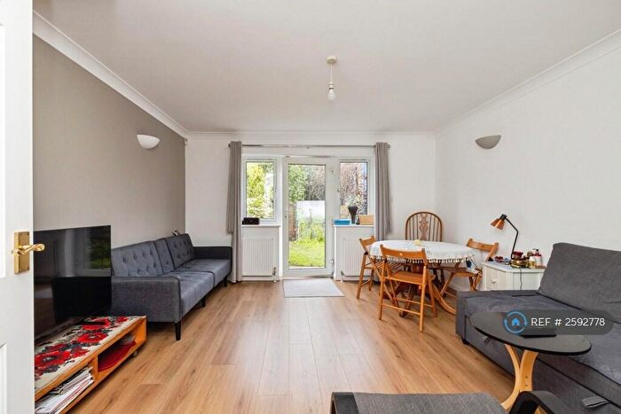 2 Bedroom End Of Terrace House To Rent In Tyers Terrace, London, SE11