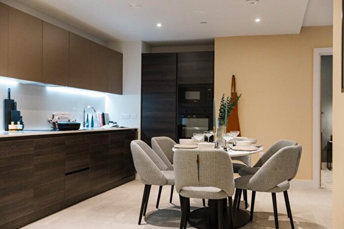 3 Bedroom Apartment To Rent In Drysdale Gait, Edinburgh, EH3