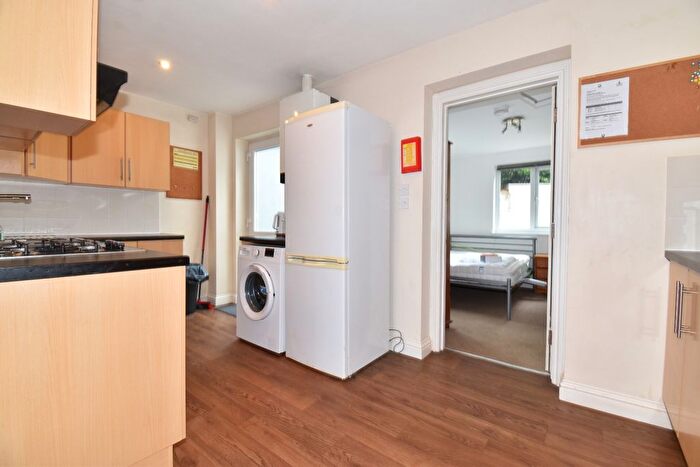 5 Bedroom Terraced House To Rent In Pengarth Rise, Falmouth, TR11