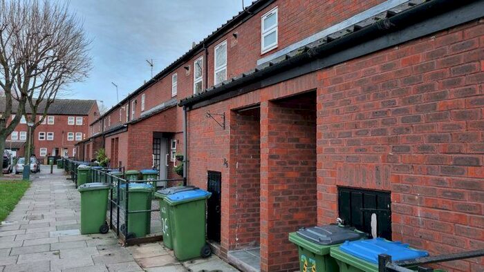 1 Bedroom Maisonette To Rent In Galsworthy Close, Central Thamesmead, London, SE28