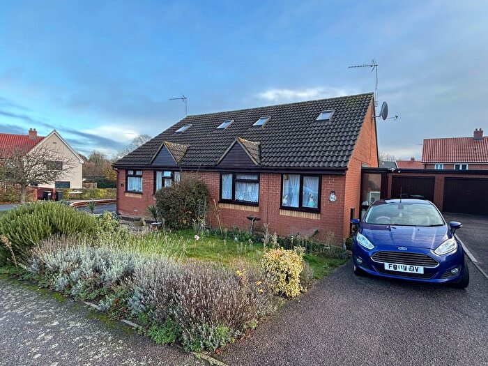 2 Bedroom Semi Detached Bungalow For Sale In Luff Meadow, Needham Market, Ipswich, IP6