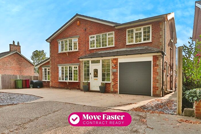 4 Bedroom Detached House For Sale In Top Road, Worlaby, Brigg, Lincolnshire, DN20