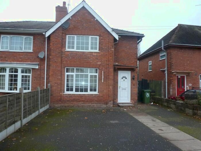 3 Bedroom Property To Rent In Valley Road, Bloxwich, Walsall, WS3