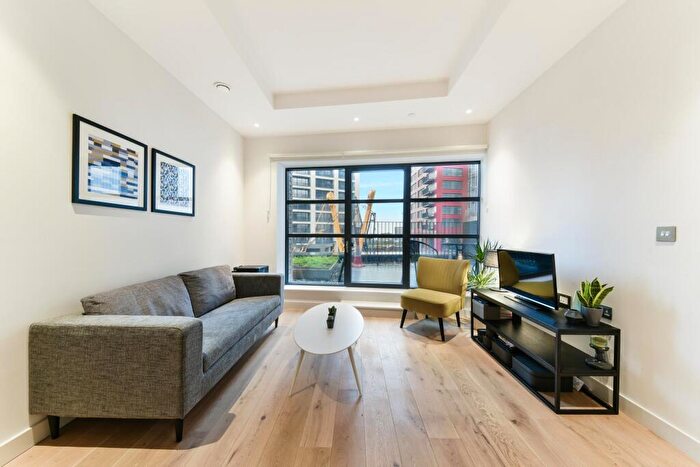 1 Bedroom Apartment To Rent In Amelia House, London City Island, London, E14