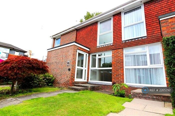 2 Bedroom Terraced House To Rent In Fotherby Court, Maidenhead, SL6