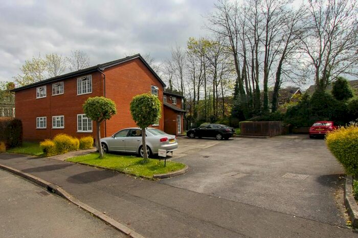 1 Bedroom Flat To Rent In Cae Syr Dafydd, Cardiff, CF11