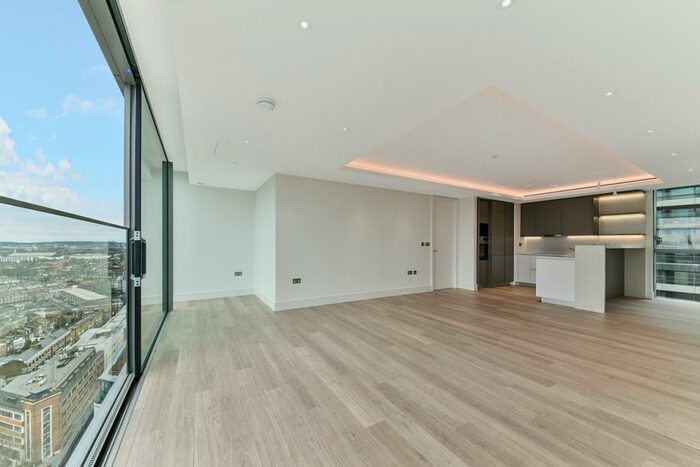 2 Bedroom Apartment To Rent In Carrara Tower, City Road, Islington, EC1V