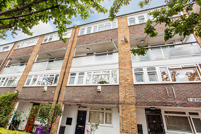4 Bedroom Maisonette To Rent In Portelet Road, Tower Hamlets, London, E1
