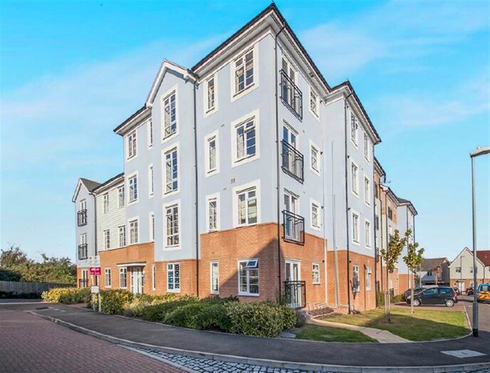 2 Bedroom Apartment To Rent In Heron Way, Harwich, CO12
