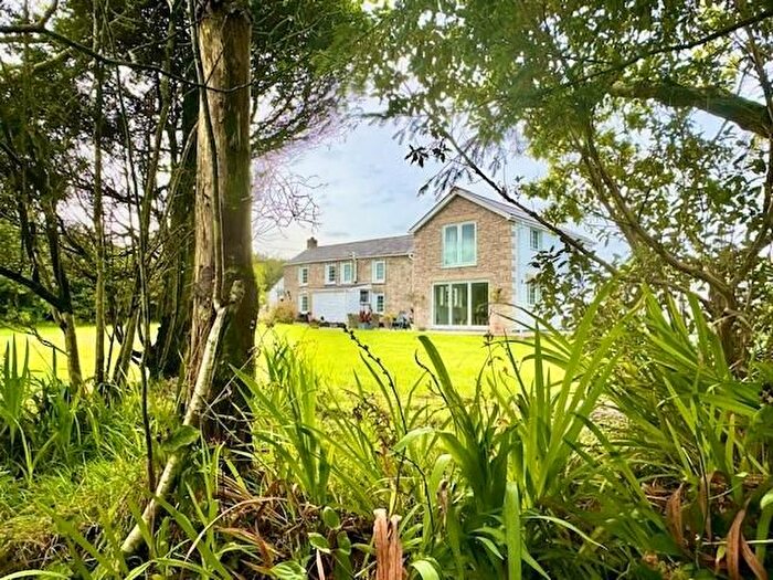 4 Bedroom Detached House For Sale In Penhalurick, Redruth, TR16