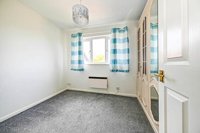 1 Bedroom Flat To Rent In Tor Close, Waterlooville, PO7