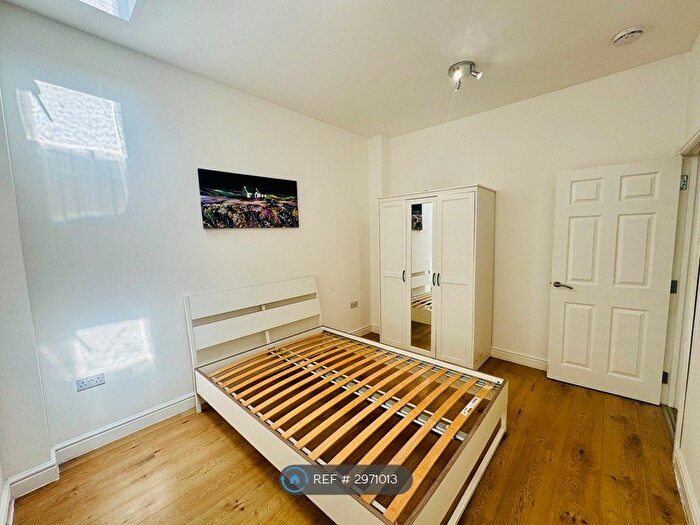 1 Bedroom Flat To Rent In Balaam Street, London, E13