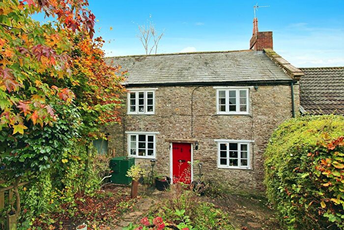 3 Bedroom Cottage For Sale In Hill View, Dorchester, DT2