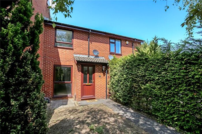 2 Bedroom Terraced House For Sale In Falcon View, Winchester, Hampshire, SO22