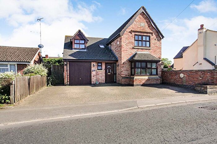 4 Bedroom Detached House For Sale In Coventry Road, Sharnford, Hinckley, Leicestershire, LE10