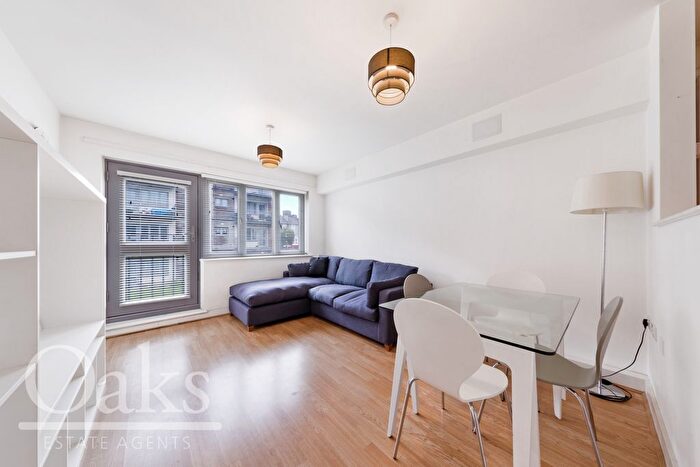 1 Bedroom Flat For Sale In Lower Addiscombe Road, Addiscombe, CR0