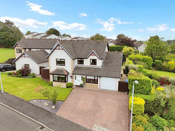 4 Bedroom Detached House For Sale In Lomond View, Symington, KA1