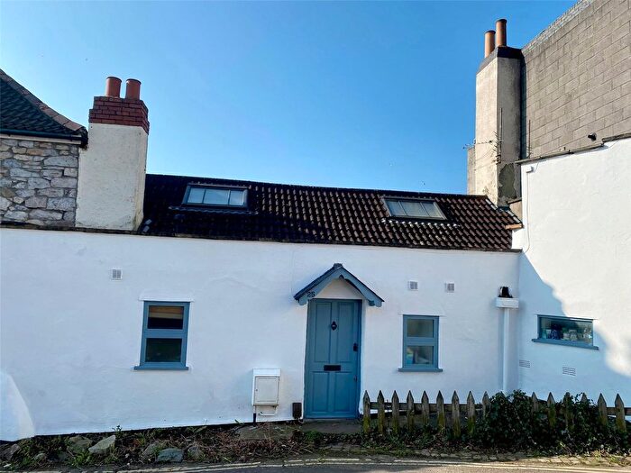 3 Bedroom Maisonette For Sale In Wesley Place, Clifton, Bristol, BS8