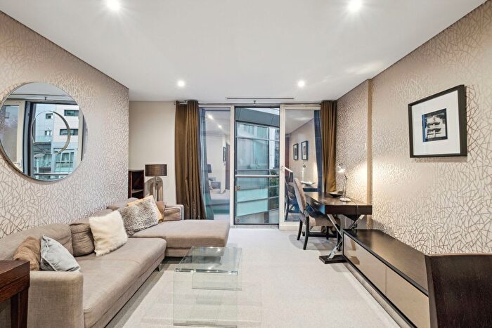 2 Bedroom Flat To Rent In Burnelli Building, Queenstown Road, SW11