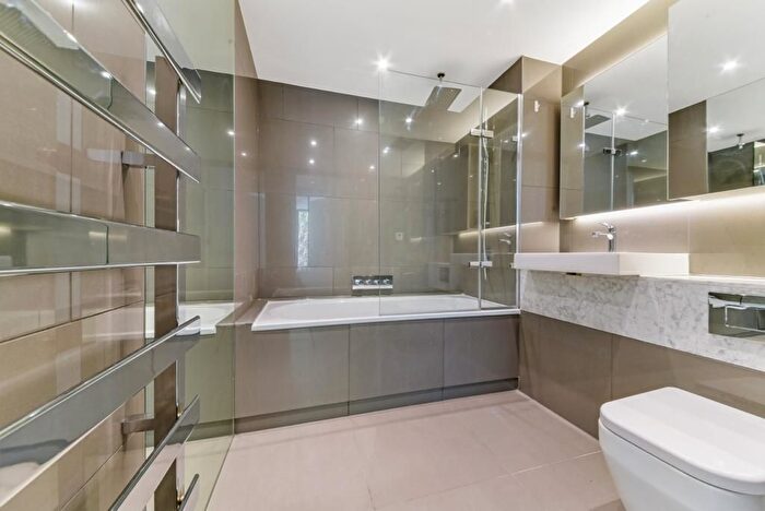 1 Bedroom Flat For Sale In Cashmere House, Leman Street, Aldgate, Tower Gateway, Tower Hill, London, E1