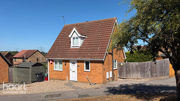 2 Bedroom Detached House For Sale In Cotman Avenue, Lawford, Manningtree, Essex, CO11