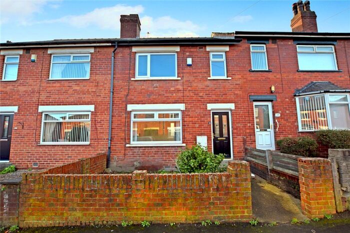 3 Bedroom Terraced House To Rent In Portland Road, Leeds, LS12