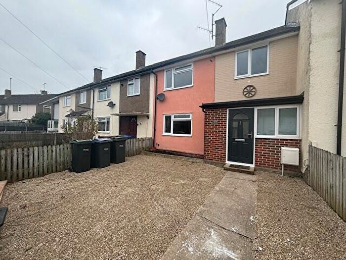 3 Bedroom House To Rent In Newcroft Road, Calne, SN11