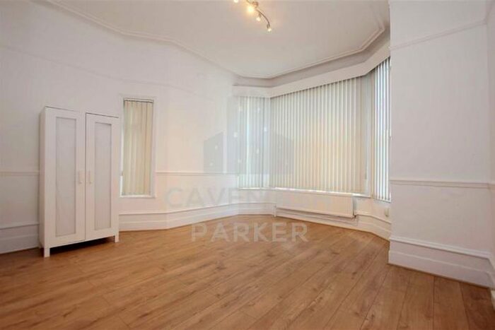 Studio To Rent In Princes Avenue, Muswell Hill, London, N10